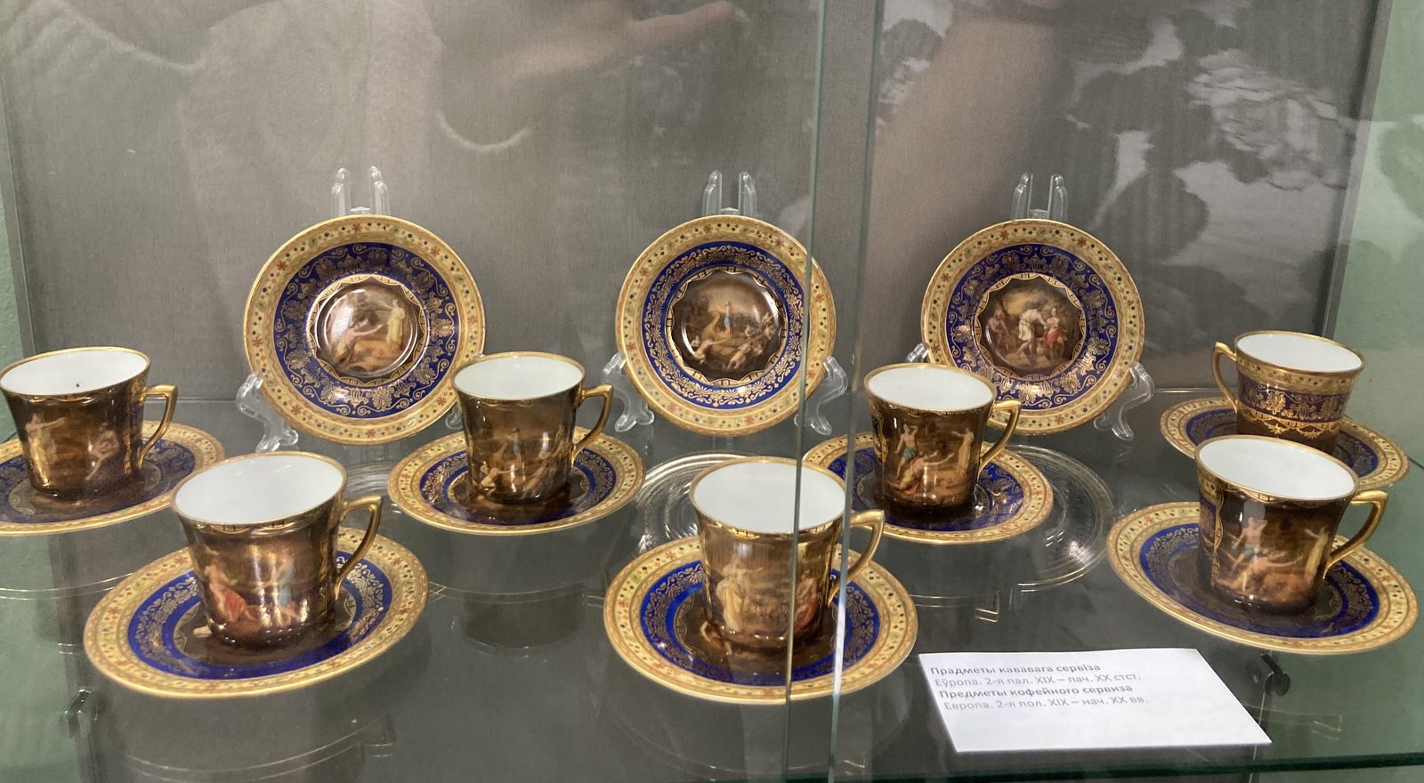 У якую міску пакласці «аліўе»?