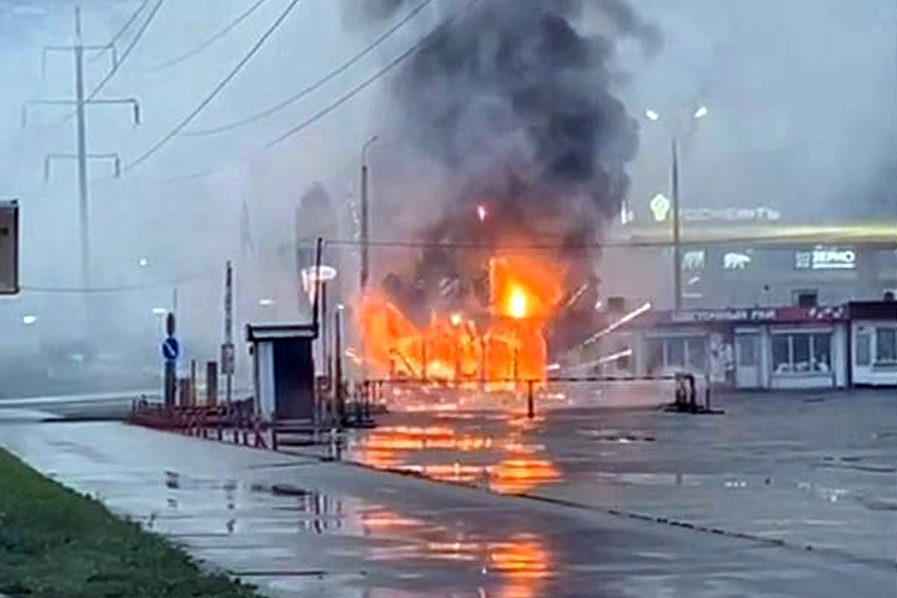 Пожар в торговом павильоне в Витебск: что известно об инциденте на улице Терешковой